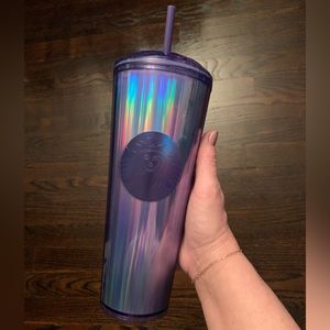 Starbucks New Fall 2022 Purple Kaleidoscope iridescent
dome lid venti tumbler!💜